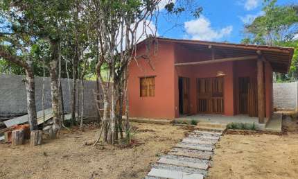 Linda casa recém construída no bairro Vilas do Arraial, casa térrea com 56m² de construção a 7 min de carro até a praia.