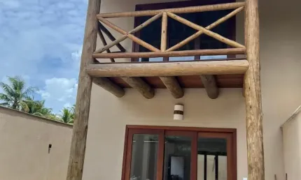 More em uma linda casa em Trancoso, casa com duas suítes.