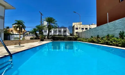 Apartamento à venda na enseada no guarujá | lado praia piscina e churrasqueira
