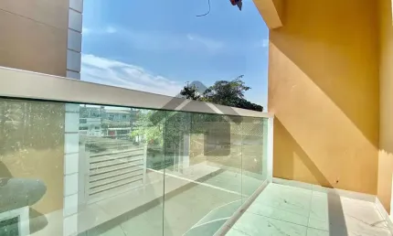 Sobrado à venda em vicente de carvalho no guarujá | vila aurea