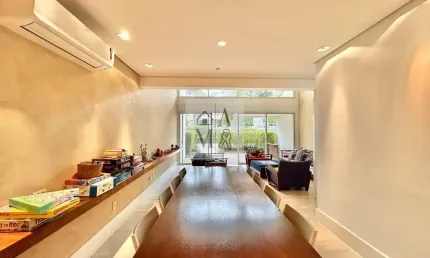 Casa em Condominio à Venda na Enseada no Guarujá | Lazer Completo