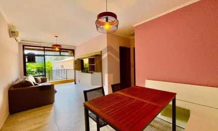 Apartamento à venda na enseada no guarujá | uma quadra do mar e piscina