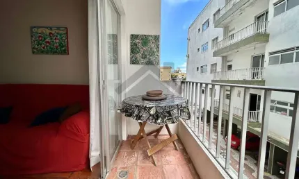 Apartamento à venda na enseada no guarujá | prédio pastilhado
