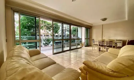 Apartamento à venda na pitangueiras no guarujá | uma quadra do mar