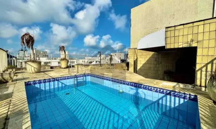 Cobertura  à venda na pitangueiras no guarujá | piscina e churrasqueira