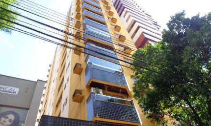 Apartamento com 2 quartos para alugar na XV DE NOVEMBRO, 156, Centro, Maringá, 100 m2 por R$ 2.500