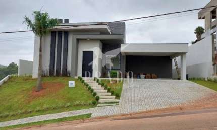 CASA TÉRREA 3 SUÍTES E PISCINA - CONDOMINIO SHAMBALA III