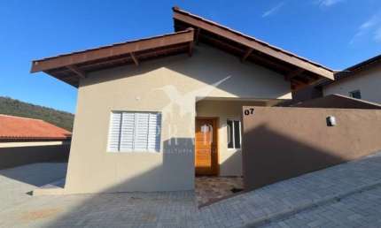 CASA EM CONDOMINIO FECHADO 2 DOMRITORIOS PROXIMA A LUCAS- ATIBAIA-SP