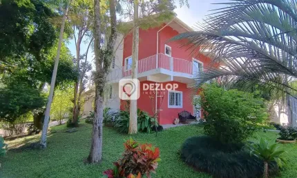 Chácara à venda em Sorocaba, Biguaçu - SC | 5 Dormitórios, 3 Suítes