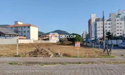 Terreno à venda na Avenida Kiliano Kremer, S N, Rio Caveiras, Biguaçu