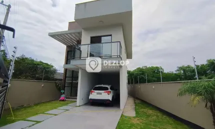 Casa à venda na Saudade, Biguaçu - SC | Com piscina