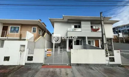 Casa à venda em potecas, são josé - sc | três dormitórios com suíte
