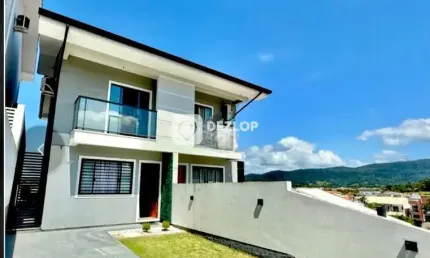 Sobrado à venda no loteamento recanto da natureza, forquilhas - são josé | sc