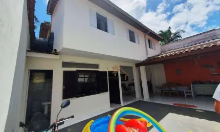 Casa com 5 dormitórios à venda, 100 m² por R$ 600.000 - Boiçucanga - São Sebastião/SP