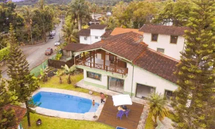 Chácara com 4 dormitórios à venda, 7825 m² por R$ 12.000.000 - Água Branca - Ilhabela/SP