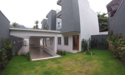 Casa com 6 dormitórios à venda, 200 m² por R$ 1.500.000,00 - Maresias - São Sebastião/SP