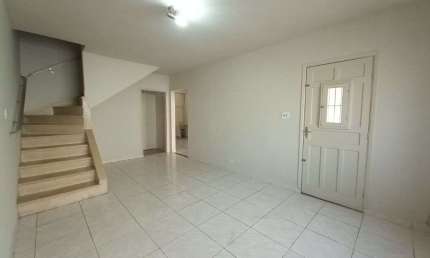 Sobrado à venda, 3 quartos, 1 vaga, Nova Gerti - São Caetano do Sul/SP