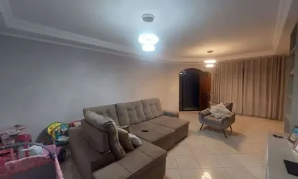 Sobrado à venda, 3 quartos, 1 suíte, 7 vagas, Nova Gerti - São Caetano do Sul/SP