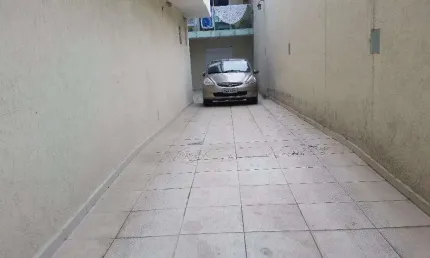 Sobrado à venda, 4 quartos, 2 suítes, Vila Metalúrgica - Santo André/SP
