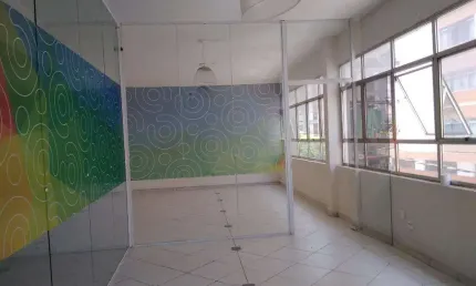 Sala comercial para alugar na Rua Niterói, Centro, São Caetano do Sul