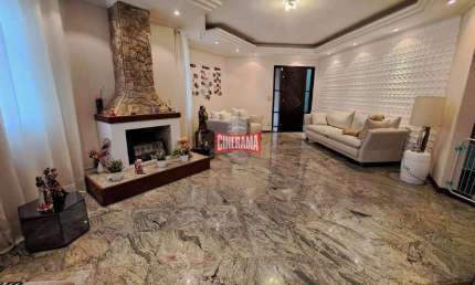 Casa à venda, 4 quartos, 2 suítes, 11 vagas, Vila Humaitá - Santo André/SP