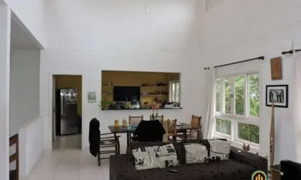 Casa com 4 dormitórios, sendo 1 suíte - Parque das Artes
