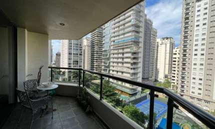 Lindo apartamento 3 suítes, 4 vagas, 9o.andar Vista Parque do Povo Itaim