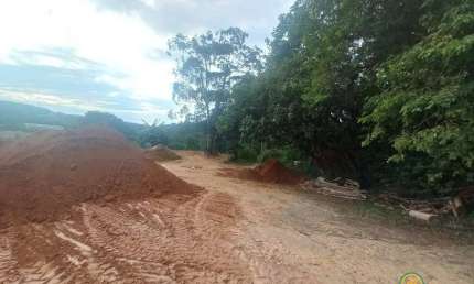 Área com 19mil m2 a 3 km do centro de Cotia, excelente p condomínio