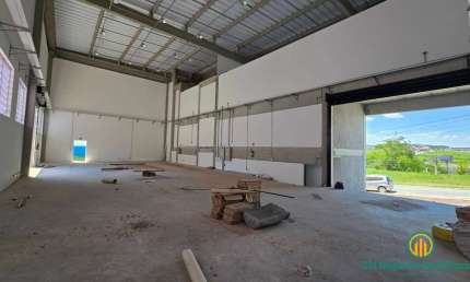 Galpão NOVO com 750m² em condomínio - Vargem Grande Paulista