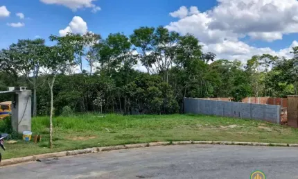 Lote de 506m2 no condomínio Vintage na Granja Viana
