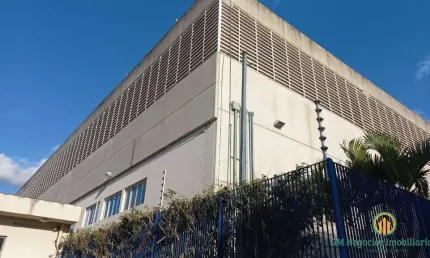 Galpão em condomínio na Bungiro Nakao km48 em VGp com doca, alto padrão