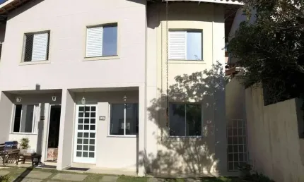 Cond. Porto Seguro -  km 26 Cotia,3 dorm / 1 ste, mobiliada e equipada!