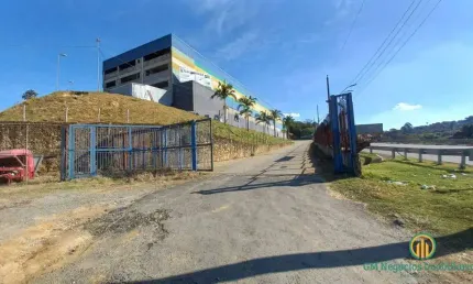 Galpão com 2000m2, 15m pé dir.cabine pr.1000kwa em são roque