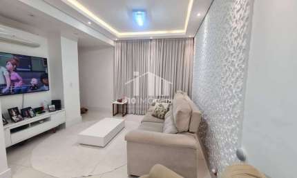 Casa à venda na Avenida Antônio Frederico Ozanan, Jardim Shangai, Jundiaí
