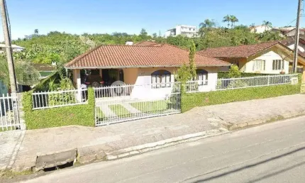 Casa com 4 quartos à venda na Rua Willy Tilp, Nova Brasília, Joinville