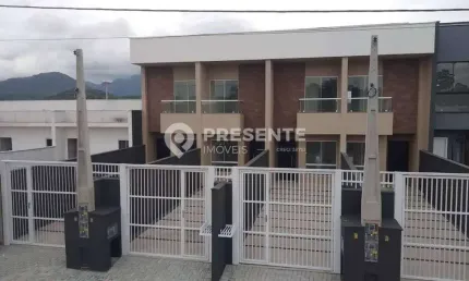 Casa com 2 quartos à venda na Vila Nova, Joinville 