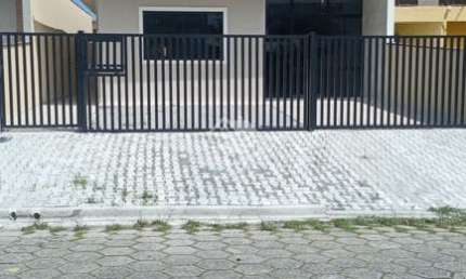 Casa dos Sonhos em Baln. Canoas 3 quartos e com Piscina!