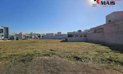 Terreno à venda na Avenida Olívio Franceschini, 100, Parque Gabriel, Hortolândia