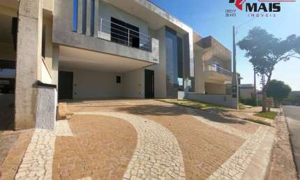 Casa sobrado à venda no Condomínio Olívio Franceschini – Hortolândia