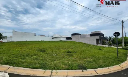 Terreno de esquina à venda no Condomínio Monterrey – Monte Mor
