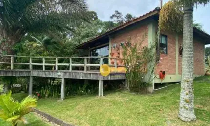 Desfrute da natureza em uma linda Chácara no Morro Alto em Piçarras!