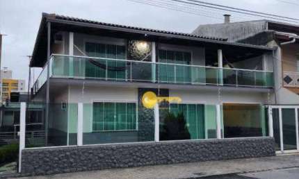 LINDA CASA MOBILIADA COM DOIS PAVIMENTOS! Bairro Cordeiros