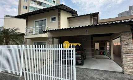 Casa com 3 quartos à venda na Rua Maria Isaura da Silva Muller, Centro, Itajaí