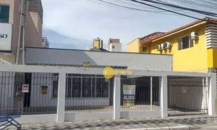 LOCACAO R$10.000/Mês + Taxas - Casa com 4 dormitórios para alugar, 300 m² - Centro - Itajaí/SC