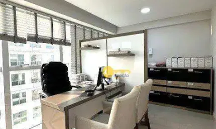 Sala comercial à venda na Rua Doutor Nereu Ramos, Centro, Itajaí