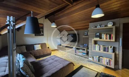 Casa com 3 quartos à venda na Rua Professor Thomaz Wartelsteiner, 377, Portão, Curitiba