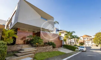 Casa de Alto Padrão à Venda – Santa Felicidade, Curitiba/PR codigo: 125357