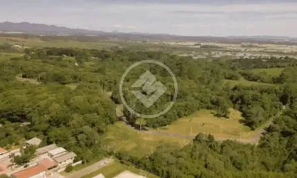 Terreno em condomínio fechado - 2.460m² - Pinhais codigo: 131685