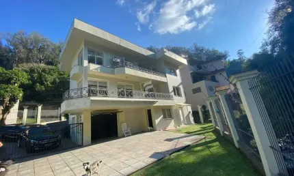 Casa com 3 quartos à venda no Galópolis, Caxias do Sul , 358 m2 por R$ 1.600.000