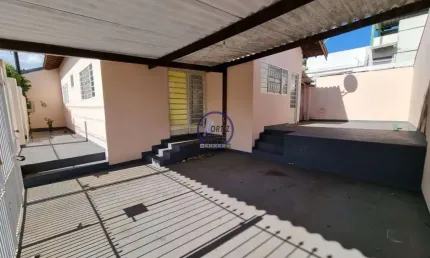 Casa com 3 quartos à venda na Rua João Batini, Jardim Godoy, Bauru